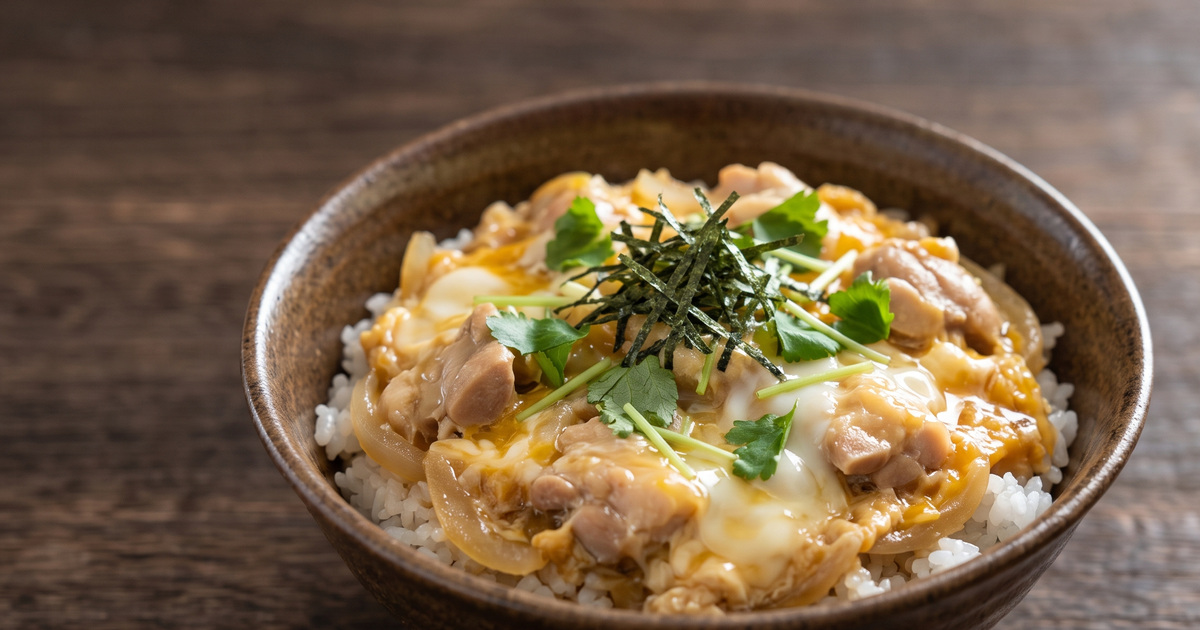 親子丼の料理写真